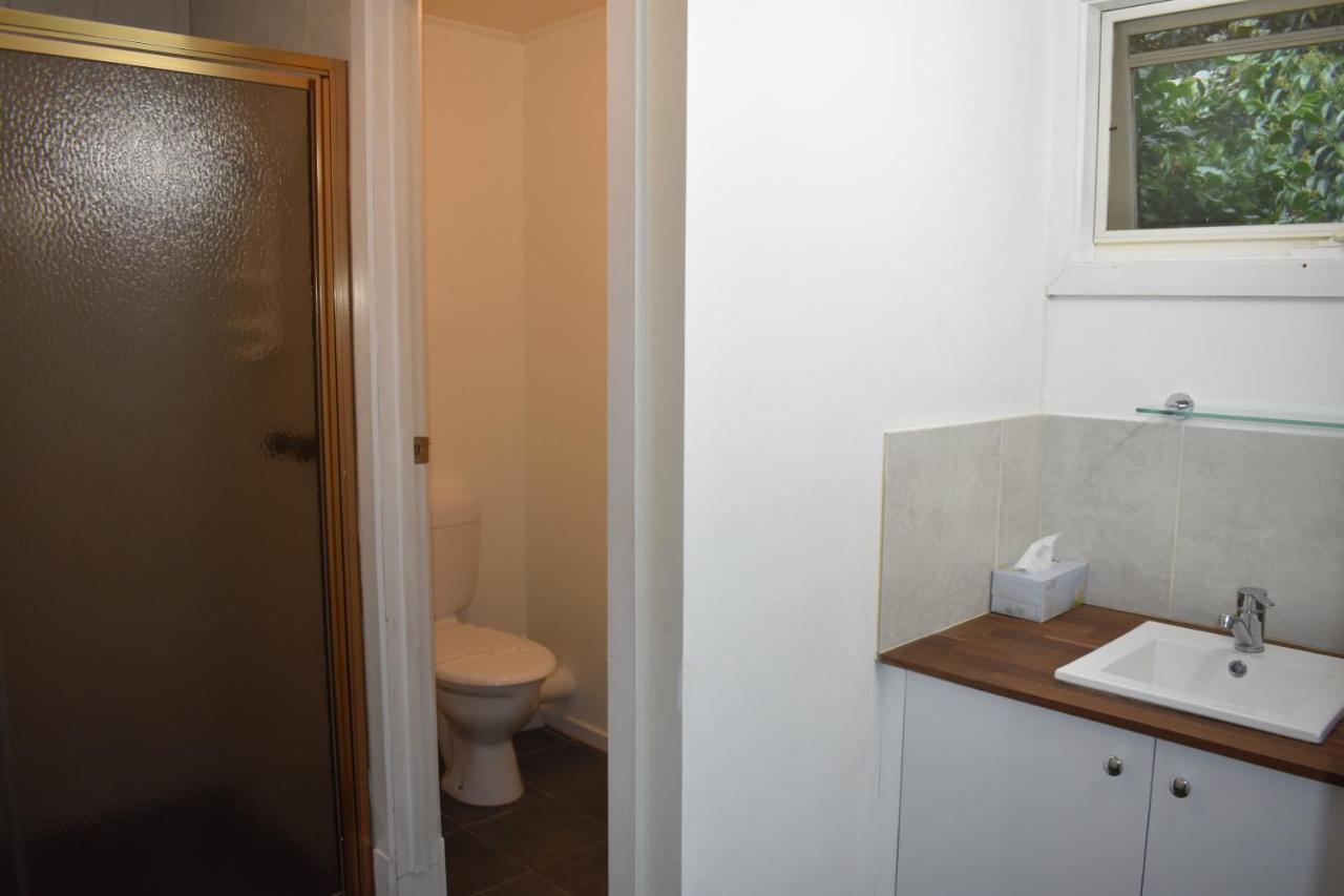 Sanctuary House Resort Motel ฮีลส์วิลล์ ภายนอก รูปภาพ